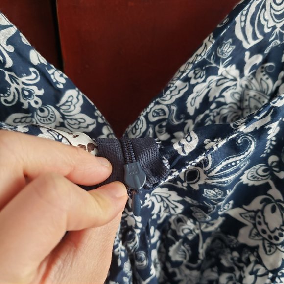 (NWOT) Adjustable Spaghetti Straps Blue White Floral Midi Sun Dress -Siz… - Picture 8 of 9